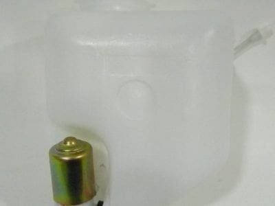 DEPOSITO LIMPIA PARABRISAS CON MOTOR LUV 1.6 2.2 2.3 2.8 3.2 89-08