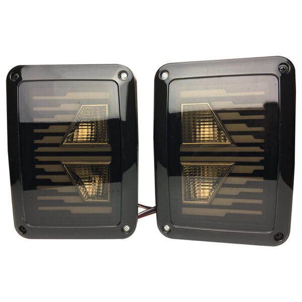JUEGO FAROLES TRASEROS WRANGLER JK 07-18 LANTSUN