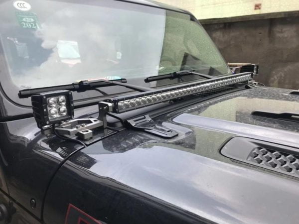 KIT FOCOS LATERALES Y BARRA LED CAPOT WRANGLER JL /GLADIATOR 19-25 LANTSUN - Imagen 2