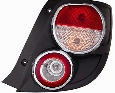 FAROL TRASERO DERECHO SONIC HATCHBACK 12-17 TYC