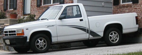 OPTICO DELANTERO IZQUIERDO DAKOTA 91-96 TYC - Imagen 2