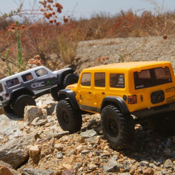 JEEP WRANGLER JLU R/C ESCALA 1/24 4WD AMARILLO AXIAL - Imagen 4