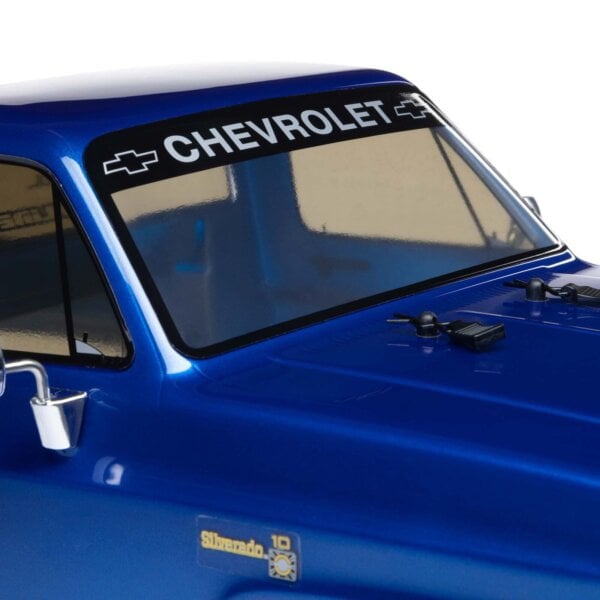 CHEVROLET K10 1982 BASE CAMP R/C ESCALA 1/10 4WD AZUL AXIAL - Imagen 6