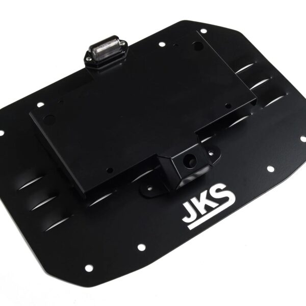 TAPA PORTALON, CON SOPORTE CAMARA Y LUZ PATENTE WRANGLER JL 19-24 JKS