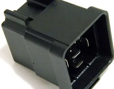 RELAY MULTIFUNCION PT CRUISER 2.4L 07-10 STANDARD