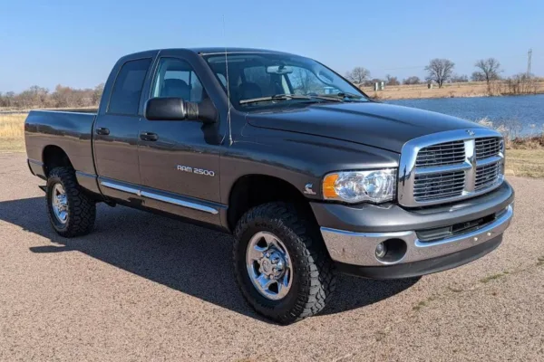 OPTICO DELANTERO IZQUIERDO DODGE RAM 1500/2500 02-05 TYC - Imagen 2